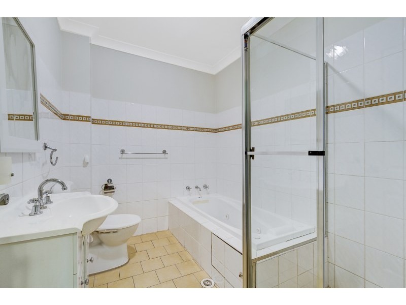 28/12-18 Conie Avenue, Baulkham Hills NSW 2153