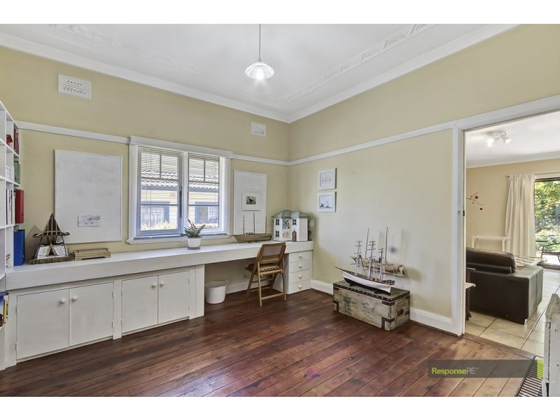 23 Thomas Street, Northmead NSW 2152