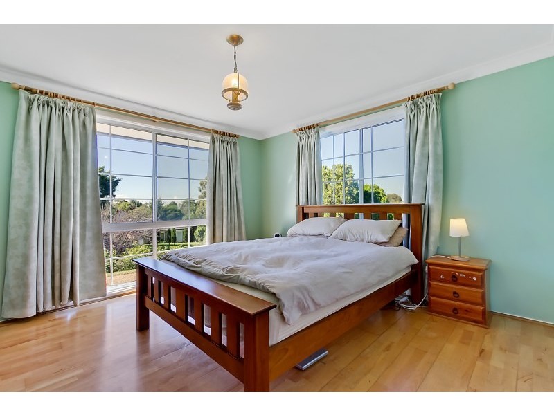 81 Watkins Road, Baulkham Hills NSW 2153