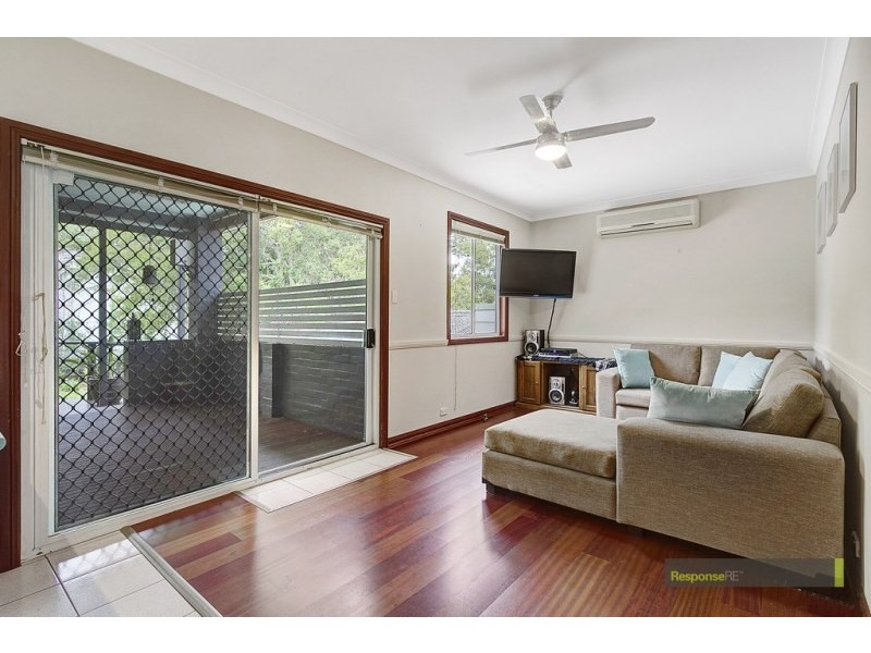8 Livingstone Avenue, Baulkham Hills NSW 2153