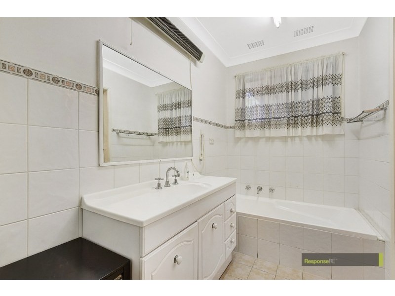 16 Lindsay Street, Baulkham Hills NSW 2153