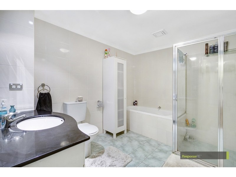 18/17-21 Meryll Avenue, Baulkham Hills NSW 2153