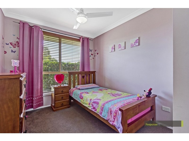 4 Cotton Grove, Stanhope Gardens NSW 2768