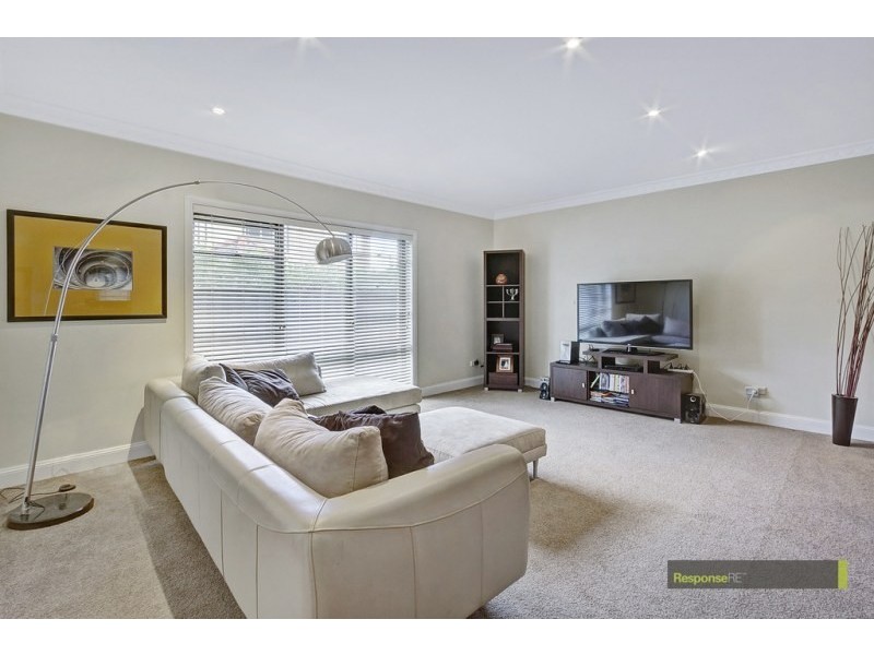 10 Vivaldi Place, Beaumont Hills NSW 2155