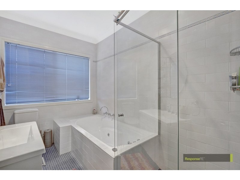 10 Vivaldi Place, Beaumont Hills NSW 2155