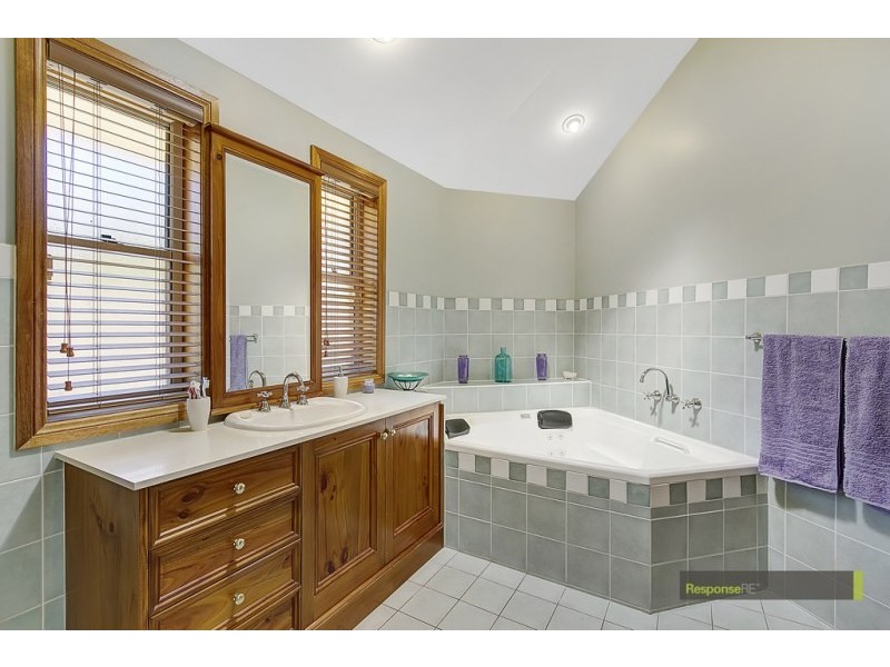 16 Kentwell Street, Baulkham Hills NSW 2153