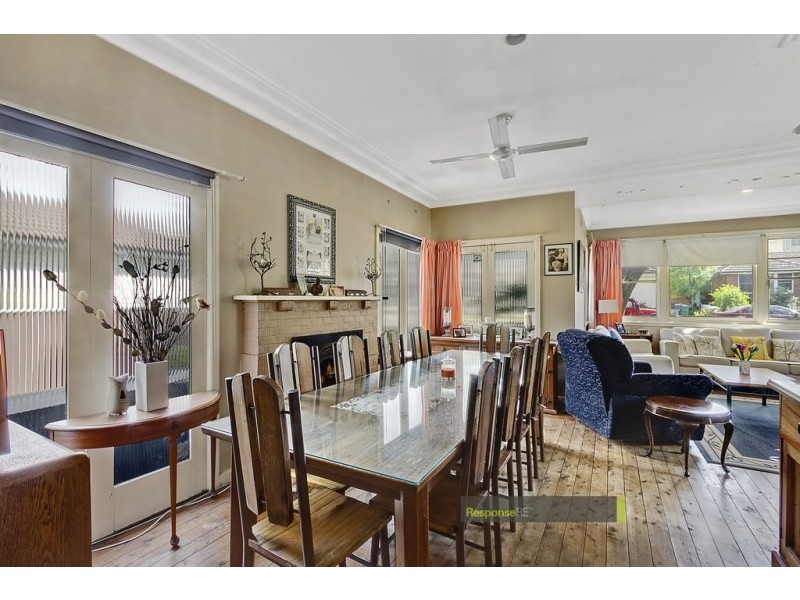 24 Balmoral Road, Northmead NSW 2152