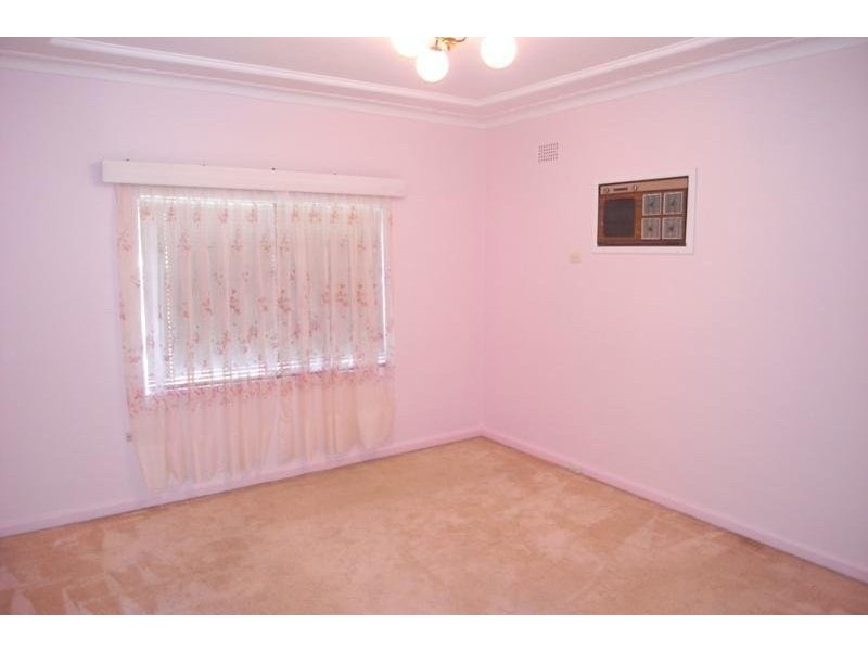 7 Beamish Road, Northmead NSW 2152