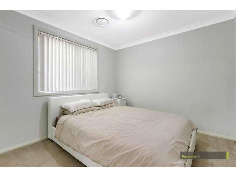 3 Hude Place, Stanhope Gardens NSW 2768