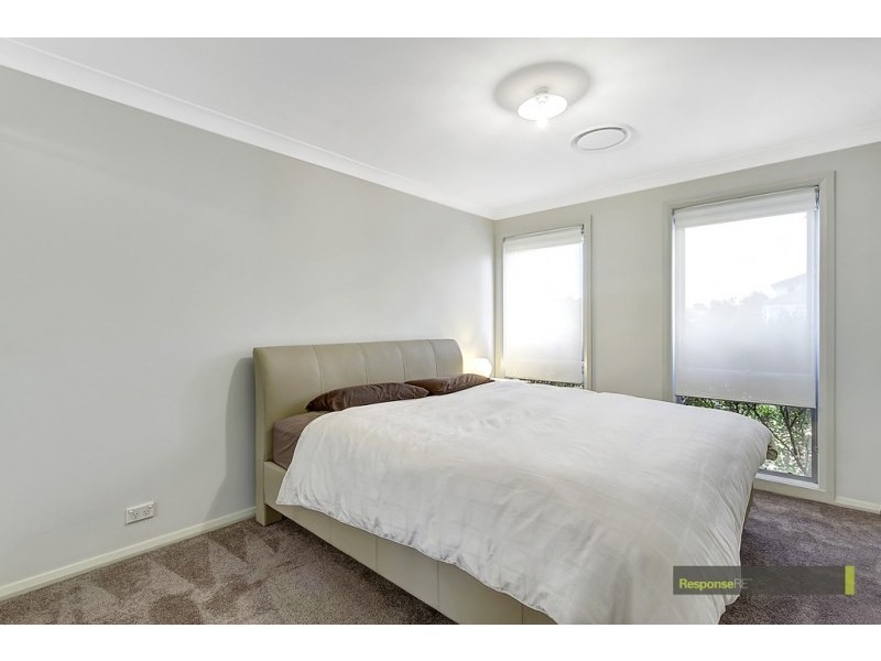 3 Hude Place, Stanhope Gardens NSW 2768