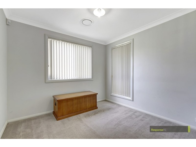 3 Hude Place, Stanhope Gardens NSW 2768