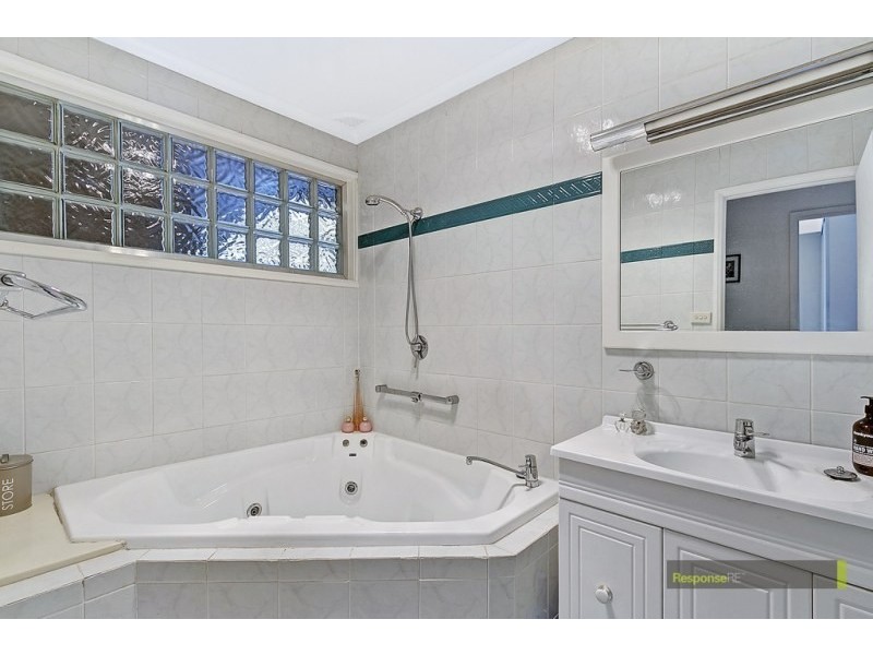 82 Peel Road, Baulkham Hills NSW 2153