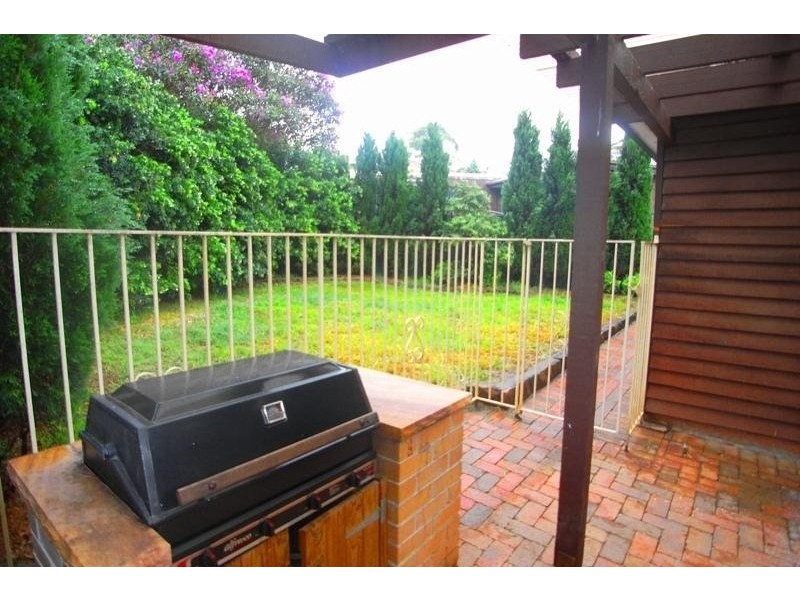 4 Mulheron Avenue, Baulkham Hills NSW 2153