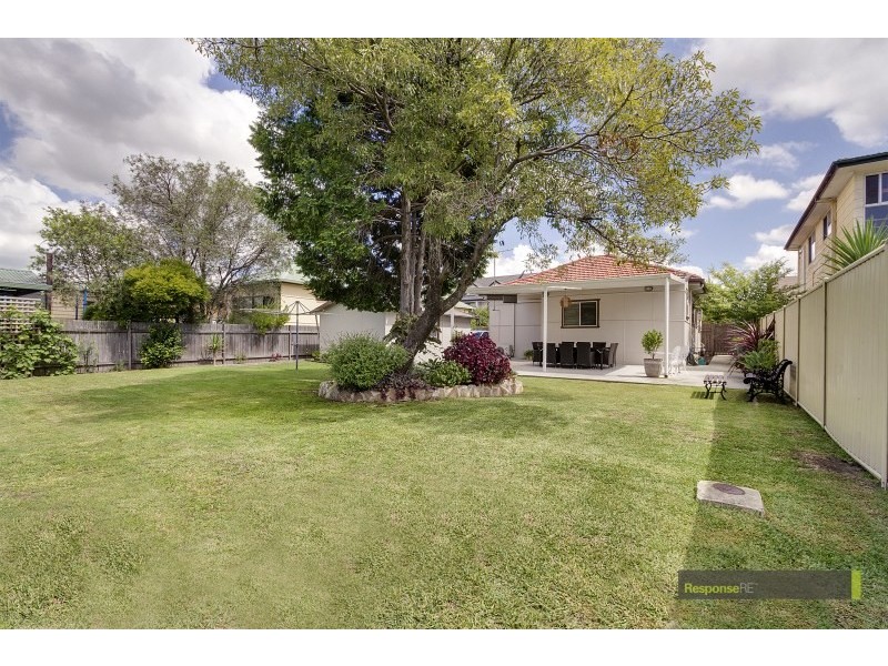 6 Balmoral Road, Northmead NSW 2152