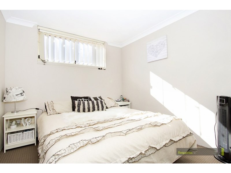 3/241-243 Old Windsor Road, Old Toongabbie NSW 2146