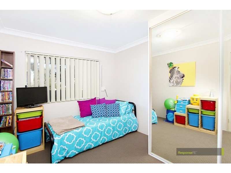 3/241-243 Old Windsor Road, Old Toongabbie NSW 2146