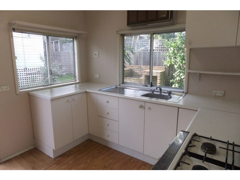 24a Balmoral Road, Northmead NSW 2152