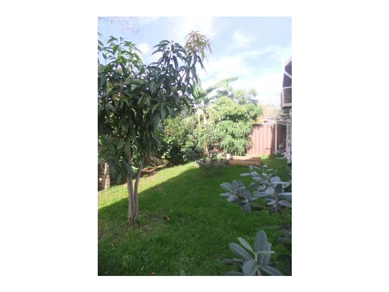 24a Balmoral Road, Northmead NSW 2152