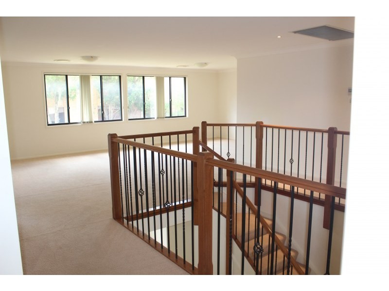 43 Park Ridge Circuit, Kellyville NSW 2155