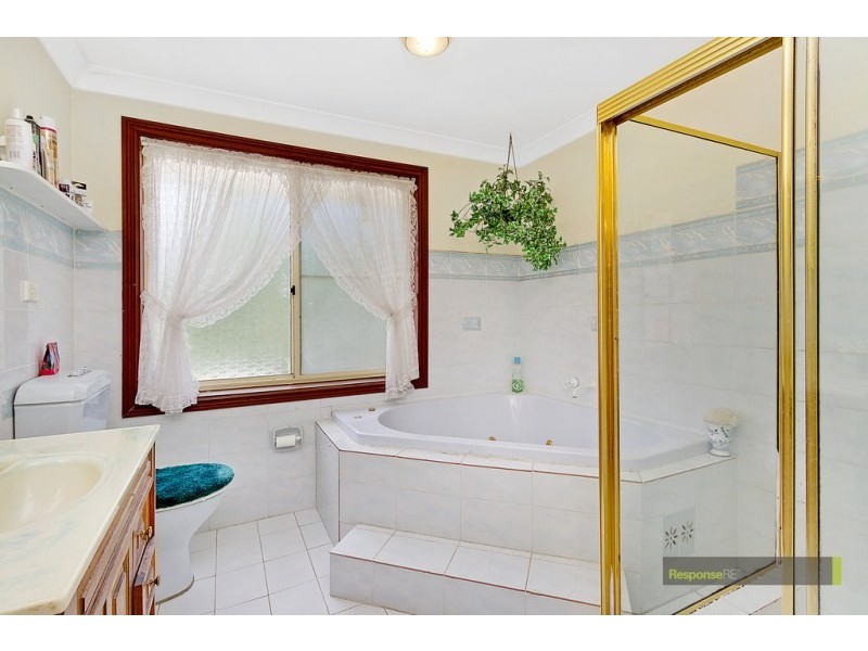 8 Illyarie Place, Castle Hill NSW 2154