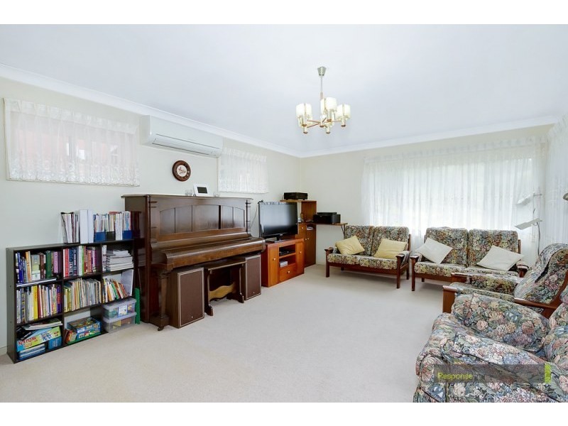 32 Rondelay Drive, Castle Hill NSW 2154