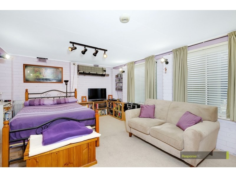 32 Rondelay Drive, Castle Hill NSW 2154