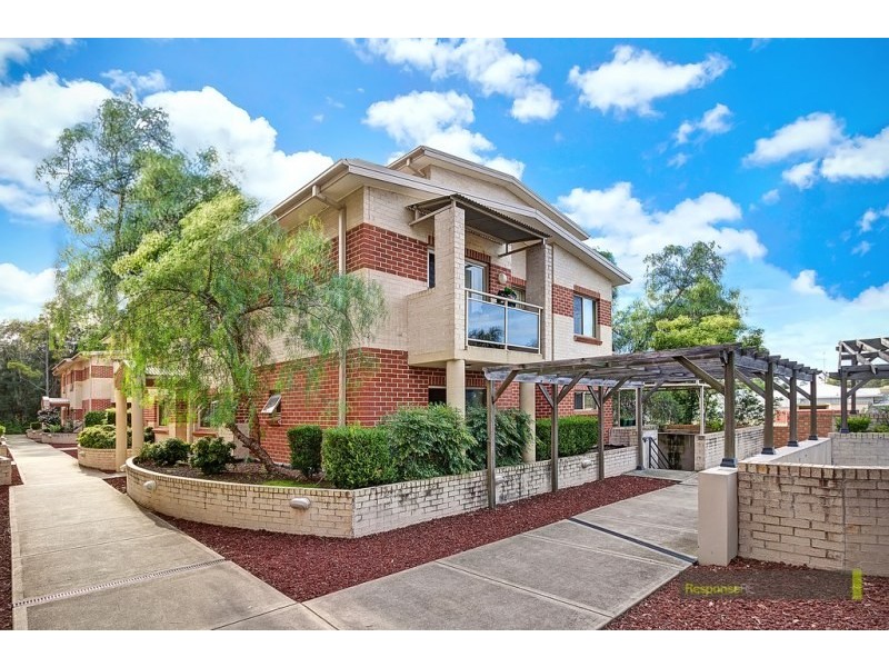 2/2 Wentworth Avenue, Toongabbie NSW 2146