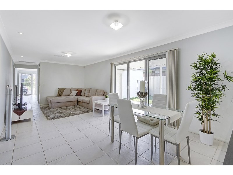 3 Hude Place, Stanhope Gardens NSW 2768