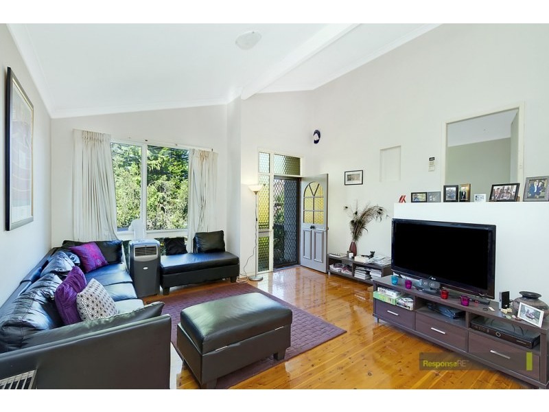 30 Caprera Road, Northmead NSW 2152