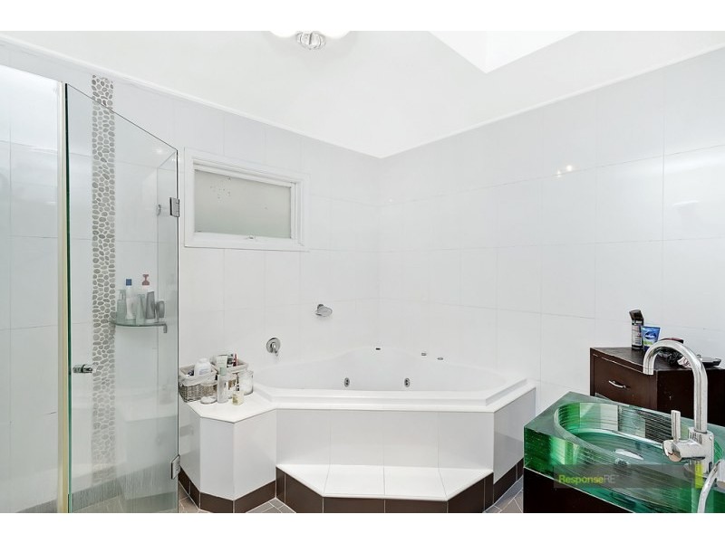 30 Caprera Road, Northmead NSW 2152