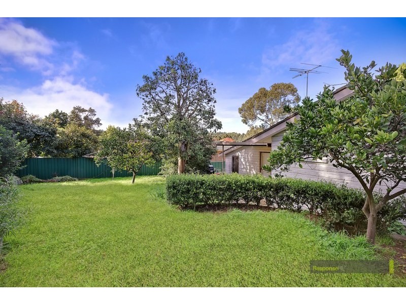 30 Caprera Road, Northmead NSW 2152