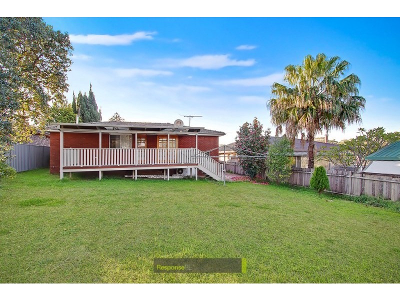 19 Lloyd George Street, Winston Hills NSW 2153