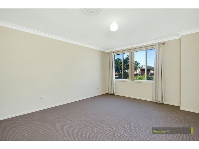 5/6 Golden Grove, Kellyville NSW 2155