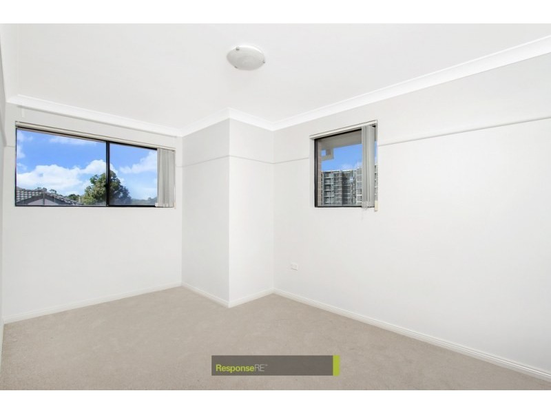 32/14 Campbell Street, Northmead NSW 2152