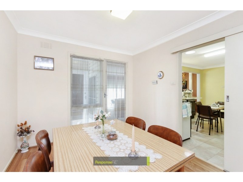 8 Roxborough Park Road, Baulkham Hills NSW 2153