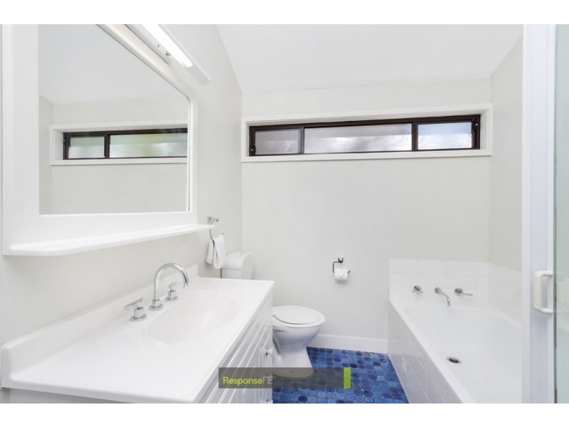 28 Palace Road, Baulkham Hills NSW 2153