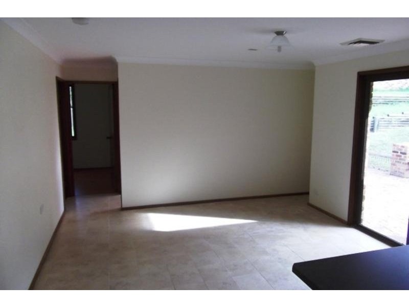 28 Amphitheatre Circuit, Baulkham Hills NSW 2153