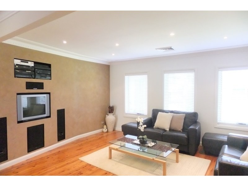 4 Karen Court, Baulkham Hills NSW 2153