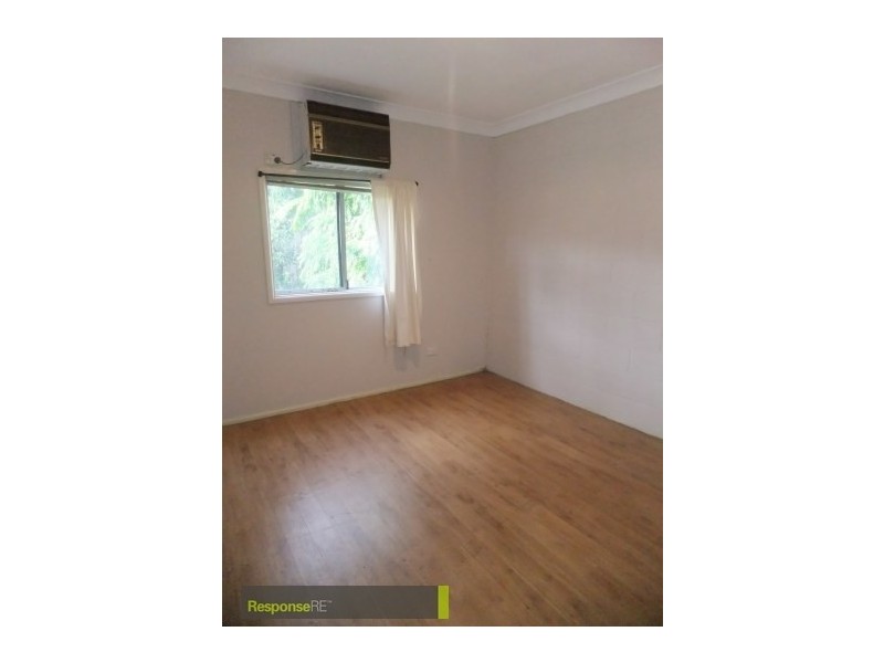 24a Balmoral Road, Northmead NSW 2152