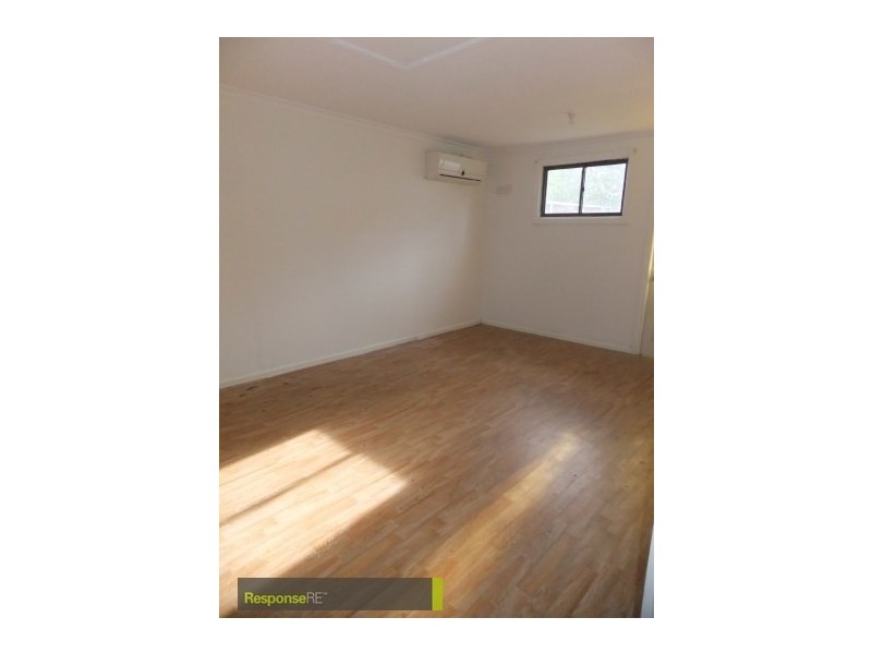 24a Balmoral Road, Northmead NSW 2152