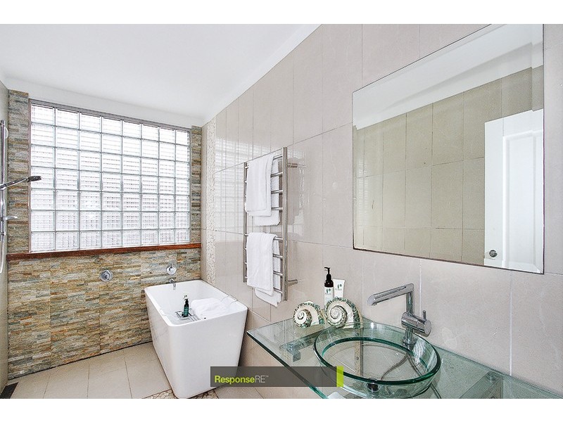 53 Moxhams Road, Northmead NSW 2152