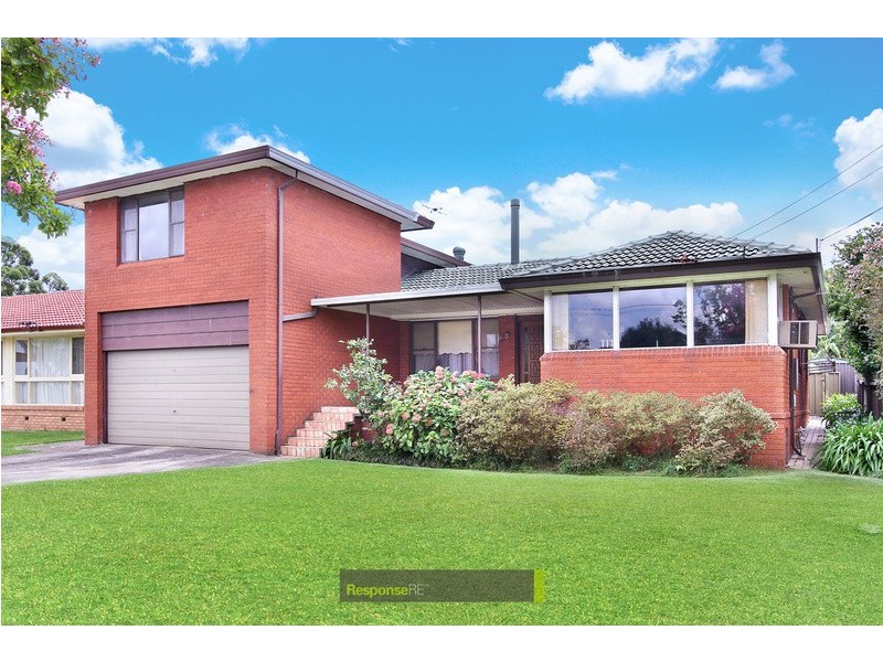 111 Glanmire Road, Baulkham Hills NSW 2153