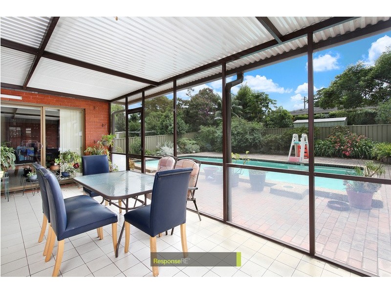 111 Glanmire Road, Baulkham Hills NSW 2153