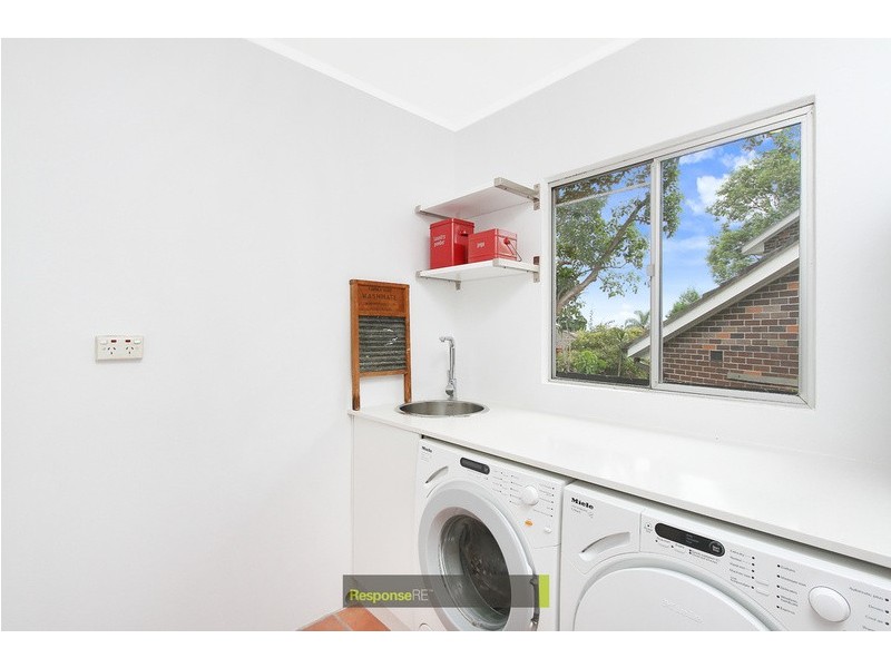 11 Priory Court, Baulkham Hills NSW 2153