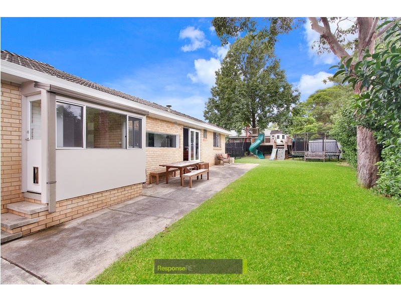 11 Priory Court, Baulkham Hills NSW 2153