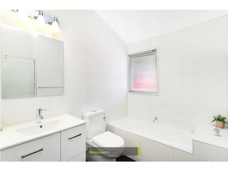 28 Tamboura Avenue, Baulkham Hills NSW 2153