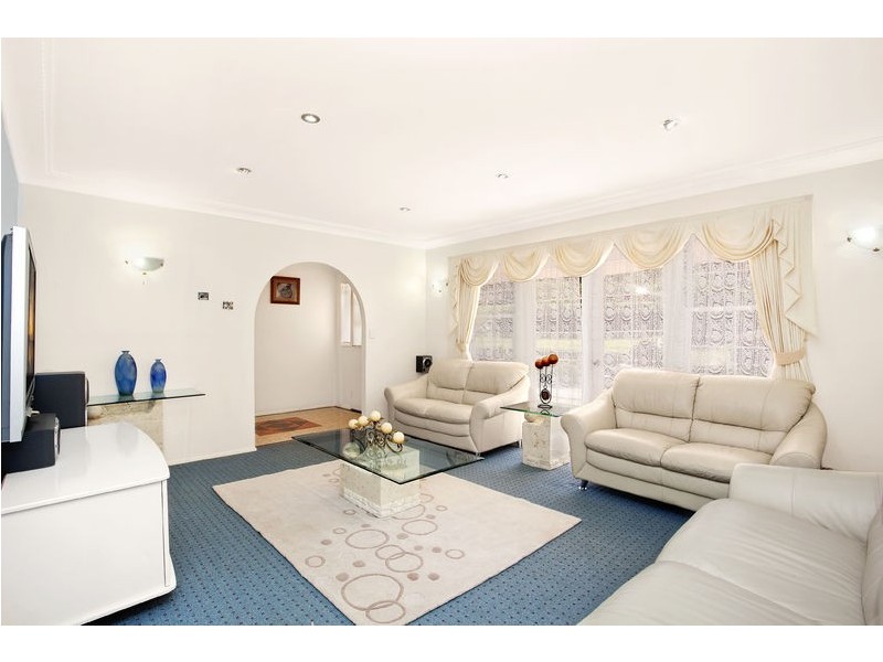 9 Walter Place, Northmead NSW 2152