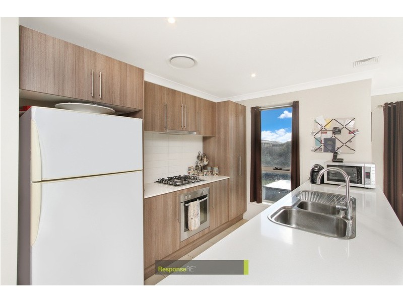 24 Alkoomie Street, The Ponds NSW 2769