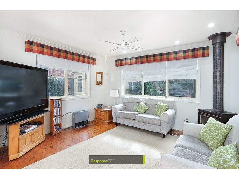 8 Graham Crescent, Baulkham Hills NSW 2153