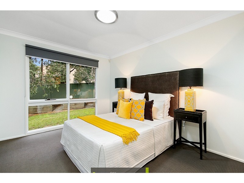 9 Sorlie Avenue, Northmead NSW 2152